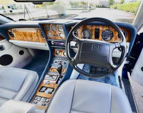 Bild 40/50 von Bentley Continental R (1996)