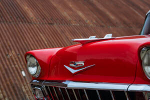 Image 17/44 of Chevrolet Bel Air Hardtop Coupé (1956)