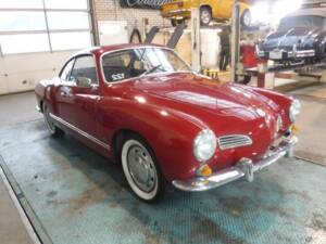 Imagen 46/50 de Volkswagen Karmann Ghia 1500 (1969)