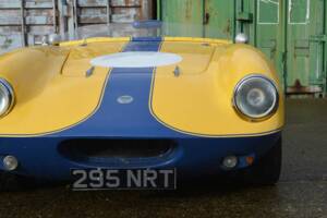Image 20/50 of Elva Courier (1963)