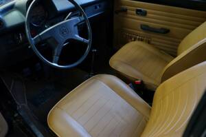 Image 12/15 of Volkswagen Beetle 1303 (1976)