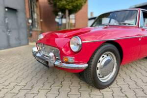 Bild 10/21 von MG MGC GT (1968)