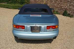 Image 30/50 of Aston Martin DB 7 Vantage Volante (2000)