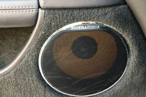 Image 18/50 of Jaguar XKR (2010)