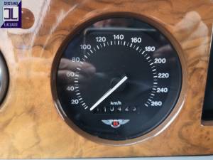 Image 24/50 of Bentley Brooklands (1992)