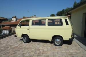 Bild 4/40 von Volkswagen T3 Caravelle 2.0 (1987)