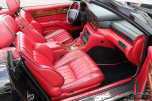 Imagen 4/44 de Aston Martin Virage Volante (1993)