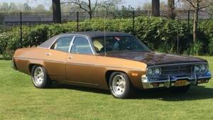 Image 1/8 of Plymouth Satellite (1974)