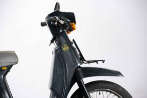 Image 25/44 of Honda SH 50 Fifty (1987)