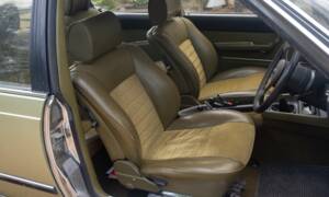 Immagine 5/50 di BMW 633 CSi (1977)