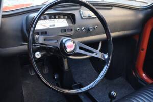 Image 28/32 of FIAT 500 L (1971)