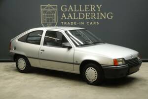 Afbeelding 29/50 van Opel Kadett 2,0i GSi (1988)