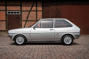 Image 11/36 of Ford Fiesta (1977)