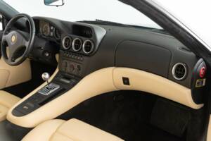 Image 34/47 of Ferrari 550 Maranello (1997)