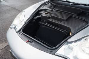Bild 18/46 von Porsche 911 Turbo (2003)