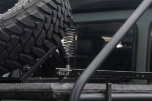 Image 16/50 de Land Rover Defender 110 Crew Cab SE (2010)