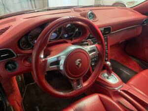 Bild 11/19 von Porsche 911 Targa 4S (2011)