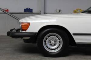 Bild 6/12 von Mercedes-Benz 380 SL (1982)
