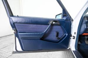 Imagen 18/50 de Mercedes-Benz 200 (1986)