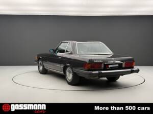 Image 6/15 of Mercedes-Benz 380 SL (1985)