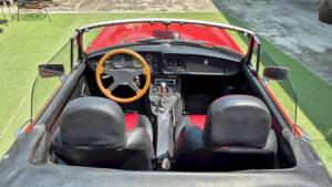 Immagine 20/41 di MG MGB (1979)
