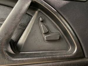 Afbeelding 12/36 van Mercedes-Benz SL 320 (1996)