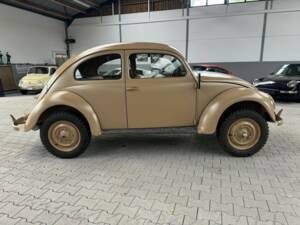 Image 2/20 of Volkswagen KdF-Wagen (1943)