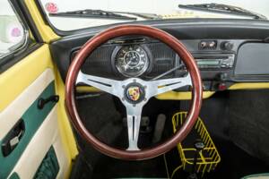 Immagine 8/50 di Volkswagen Käfer 1302 (1971)