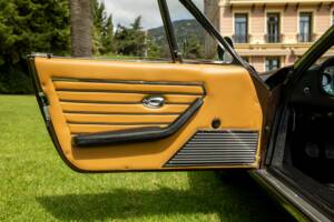 Afbeelding 26/53 van Ferrari 365 GTB/4 Spyder (1971)