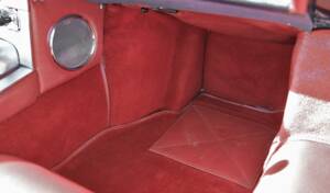Image 21/50 of Jaguar E-Type 3.8 Flat Floor (1961)