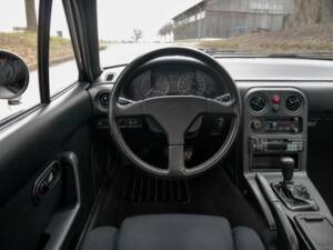 Image 25/48 de Mazda MX-5 1.6 (1900)