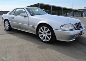 Image 4/18 de Mercedes-Benz SL 320 (1993)