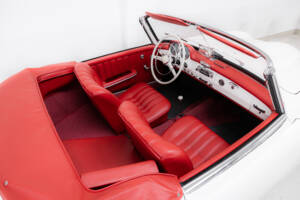 Afbeelding 18/31 van Mercedes-Benz 190 SL (1961)