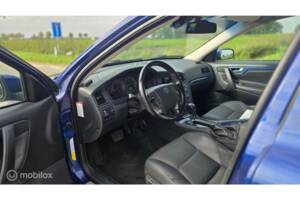 Bild 20/42 von Volvo V 70 2.5T (2005)