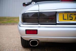 Image 41/50 of Jaguar XJS 6.0 (1993)