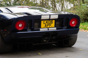 Immagine 16/18 di Ford GT (2006)