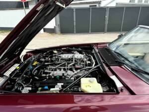 Image 46/50 de Jaguar XJS 5.3 V12 (1989)
