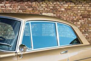 Image 34/50 of Rolls-Royce Silver Cloud III "Chinese Eyes" (1965)