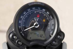 Immagine 3/42 di Triumph Street Twin Bonneville (2021)