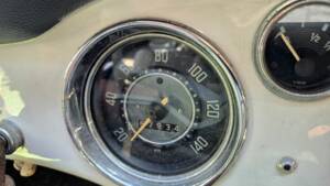 Image 29/71 of Volkswagen Karmann Ghia 1200 (1962)