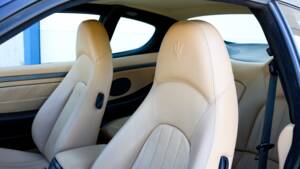 Image 38/53 de Maserati 4200 Cambiocorsa (2003)