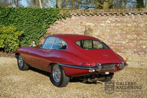 Bild 2/50 von Jaguar E-Type 3.8 &quot;Lightweight&quot; (1968)