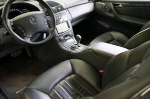 Bild 25/43 von Mercedes-Benz CL 65 AMG (2005)