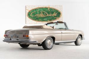 Bild 11/42 von Mercedes-Benz 280 SE 3,5 (1971)