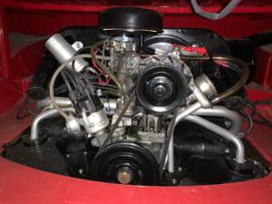 Image 7/9 of Volkswagen T1 Brasil (1966)