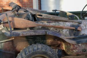 Image 37/40 of Volkswagen Schwimmwagen (1943)