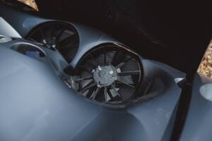 Image 37/39 of TVR Tuscan S (2003)