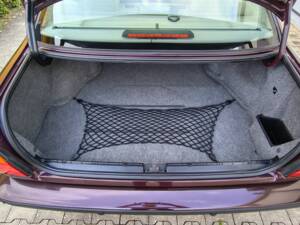 Bild 21/32 von BMW 520i (1994)