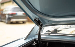 Image 80/88 of Peugeot 404 Coupé (1968)