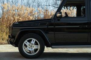 Image 18/48 de Mercedes-Benz G 400 CDI (SWB) (2002)